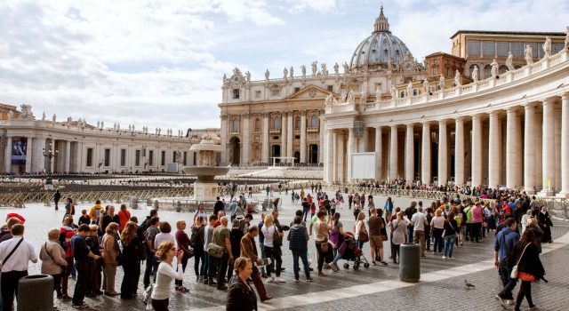 L’Italia introduce nuove regole severe per i turisti regole