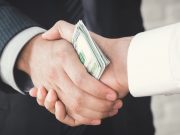 La corruzione italiana e l’apatia degli elettori corruzione