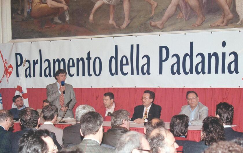 RIPRODUZIONE RISERVATA