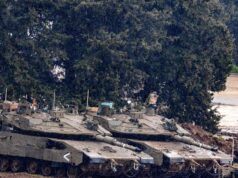 Medio Oriente, Israele avvia le operazioni terrestri nel sud del Libano. Trump avverte la Nato: ‘Futuro negativo se non aiuta in Iran’