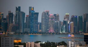 Teheran: ‘Se attaccate le coste, mineremo tutto il Golfo Persico’. Allerta mondiale degli Usa ai suoi cittadini ‘potrebbero colpirvi’ – LIVEBLOG