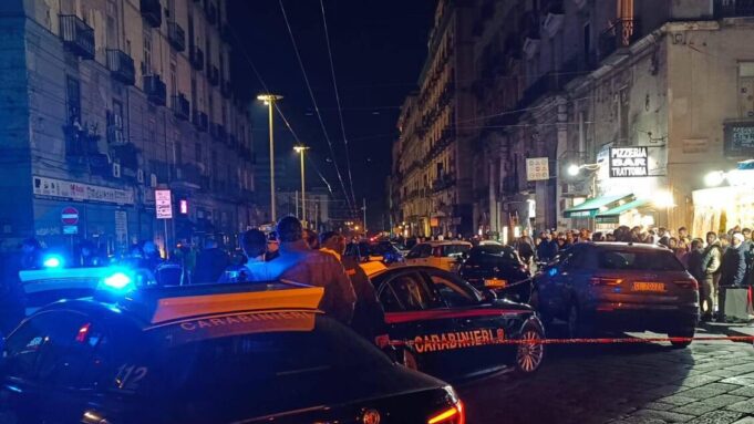 Due donne travolte e uccise da un’auto a Napoli. Fermato il conducente