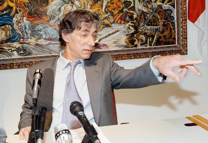 RIPRODUZIONE RISERVATA