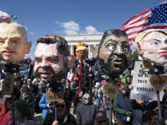 In migliaia negli Usa per il No kings, ‘Trump a casa’