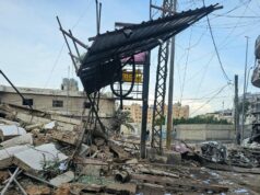 Raid iraniano su una base in Arabia Saudita, 12 militari Usa feriti. Tre giornalisti libanesi uccisi in un raid sulla loro auto