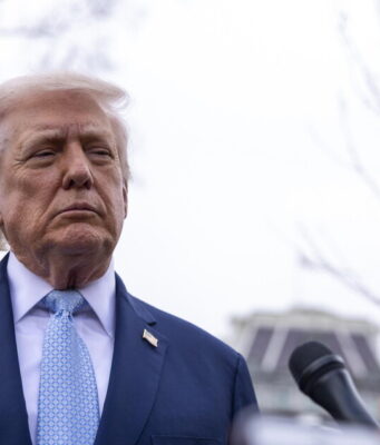 Trump, Iran apra Hormuz entro 48 ore o colpiremo centrali elettriche