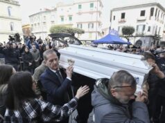 Il feretro di Domenico è arrivato in cattedrale a Nola