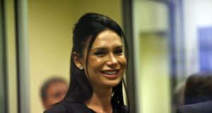 Mattarella concede la grazia a Nicole Minetti, ‘deve assistere un minore’