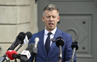 La prima mossa di Magyar, ‘media di Stato propaganda, li chiuderò’