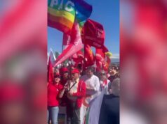 Centinaia di siciliani sfilano per la pace a Sigonella