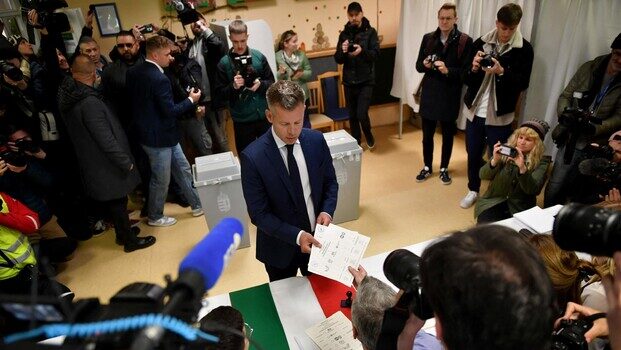 Elezioni in Ungheria, spoglio in corso: Magyar consolida il vantaggio su Orban