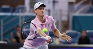 Tennis: Montecarlo al via, Sinner insegue Alcaraz