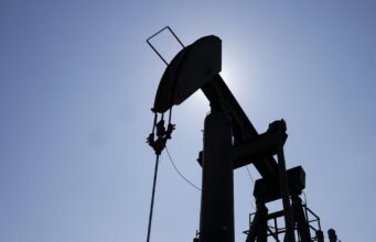 Italia e altri 4 Paesi Ue chiedono tassa su extraprofitti delle società energetiche