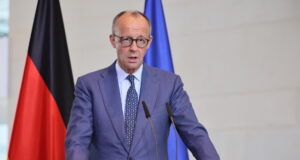 Merz vuole Kiev associata all’Ue, ‘pronti a guidare la Nato in Europa’