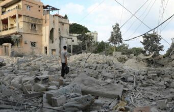 Media, ‘almeno 8 morti a Tiro nei raid Idf mentre la popolazione sfolla’. Trump frena Israele e Iran, ‘accordo entro 2-3 giorni’.