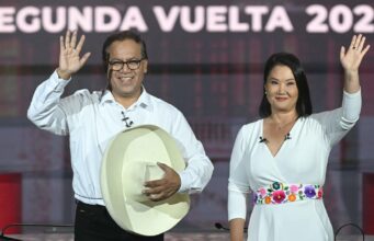 Le elezioni in Perù, Sanchez e Fujimori divisi da un pugno di voti