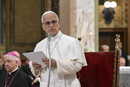Il Papa, ‘si alimentano più i conflitti che le persone’