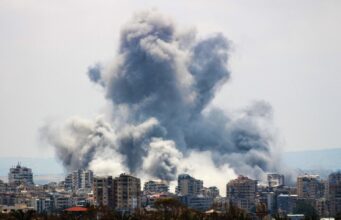 Teheran minaccia il blocco dei negoziati, Trump ferma Netanyahu su Beirut