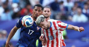 Mondiali: la Francia stana un arroccato Paraguay, basta Mbappé per i quarti