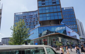 Sei morti nel rogo del cantiere per la torre Oxy a Bruxelles