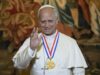 Il monito del Papa all’America: ‘Nazione plasmata dagli immigrati’