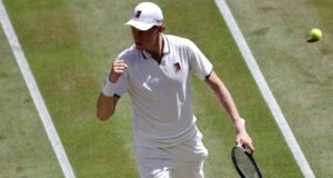 Sinner batte Struff in tre set e va in semifinale a Wimbledon