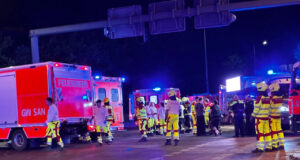Furgone contro la folla a Berlino, ‘un morto e 15 feriti’