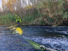Disperso dopo il bagno con i figli nel fiume, trovato senza vita. Un bimbo gravissimo