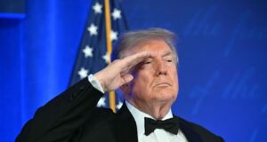 Trump in ‘modalità vendetta’. L’Iran minaccia i soldati Usa