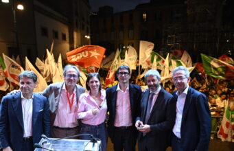 A Napoli foto di gruppo con il campo largo, ‘ora tocca a noi governare’