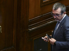 Le chat di Delmastro in Aula, Dori valuta l’intervento della Consulta