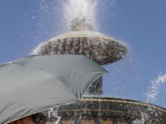 Caldo record da Nord a Sud, lunedì 25 città col bollino rosso u 27 monitorate
